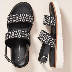 Anthropologie Emily Slingback Sandals Black White Floral